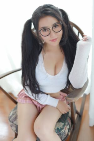 伊人网综合在线观看_BD英语手机免费观看完整