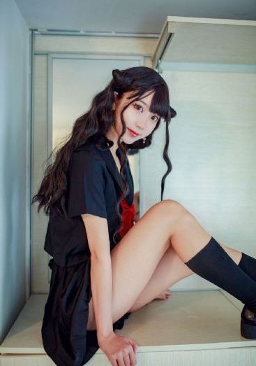 纯洁的轮舞曲第一季_日本成人在线