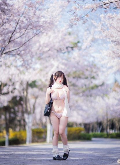 浓厚な接吻と肉体の交在线观看_HD电影完整版