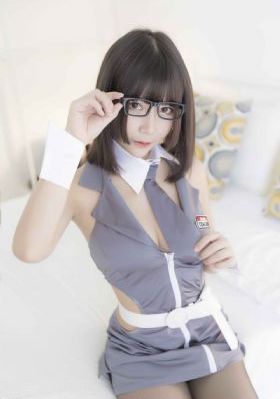 年轻的女秘书在线观看_国产剧在线观看高清
